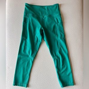 Zyia Turquoise Pocket Light n Tight Hi-rise Capri 20"